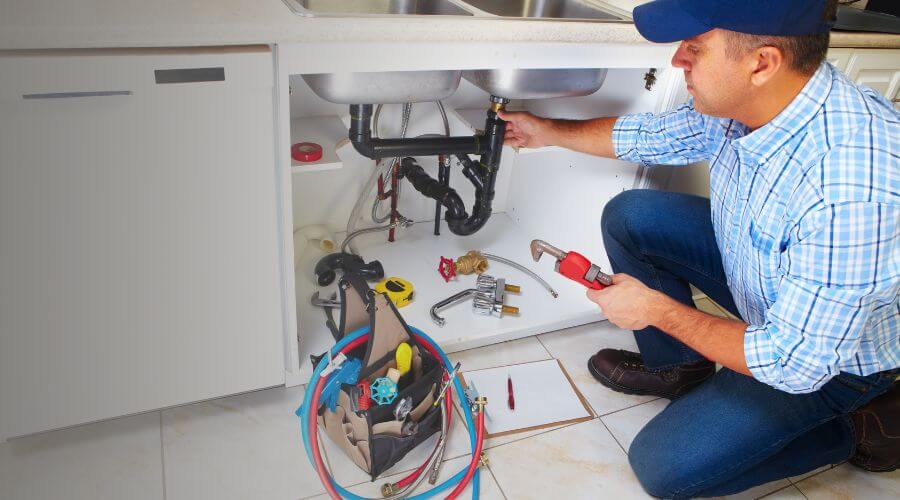 Local annual plumbing maintenance in Warsaw, MO